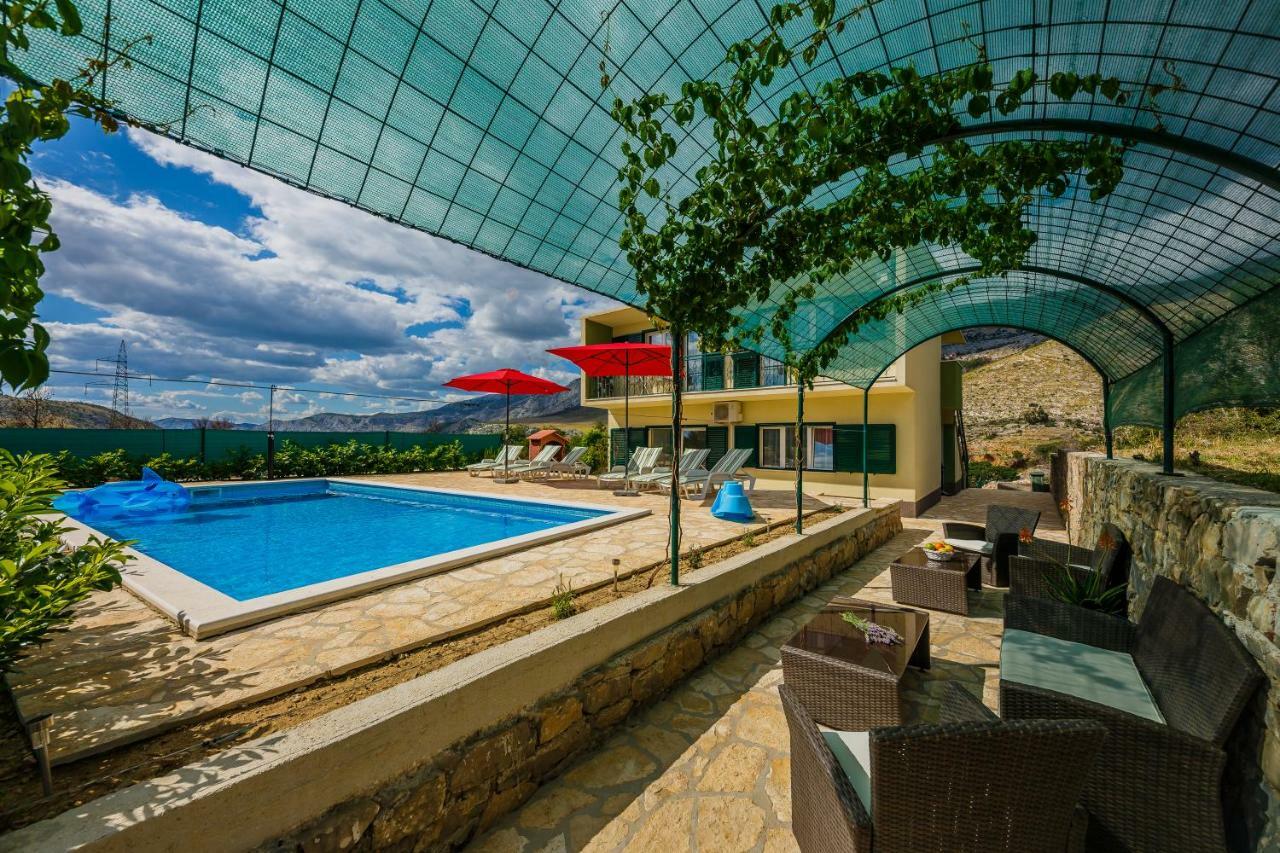 Žrnovnica Holiday Home Cherry Tree מראה חיצוני תמונה